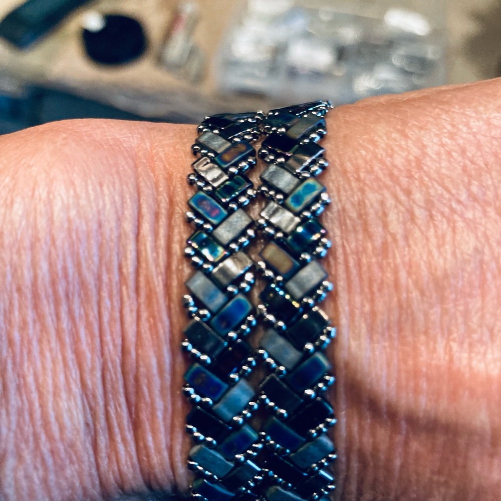 Double wrap bracelet/choker